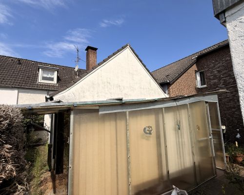 4.2 Rückansicht mit überdachter Terrasse