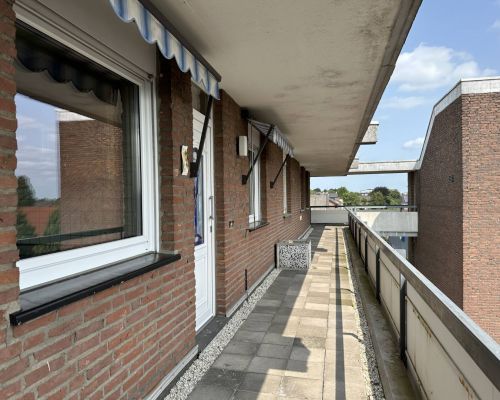 Wohnungs- und Laubenansicht