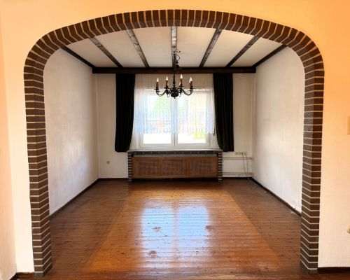 9 Wohnzimmer