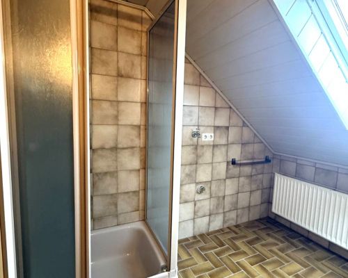 Badezimmer Ansicht 2