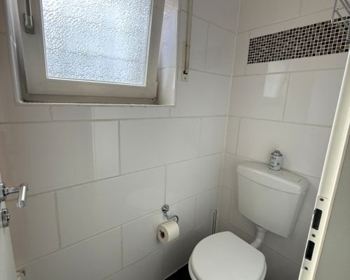 10 Gästetoilette